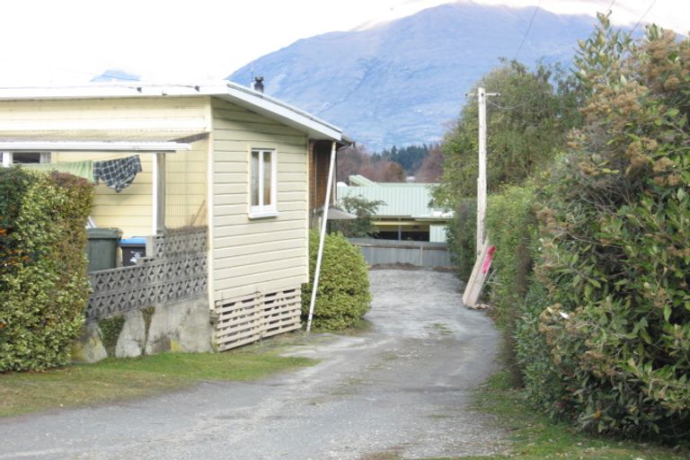 Photo of property in 32 Sawmill Road, Queenstown, 9300