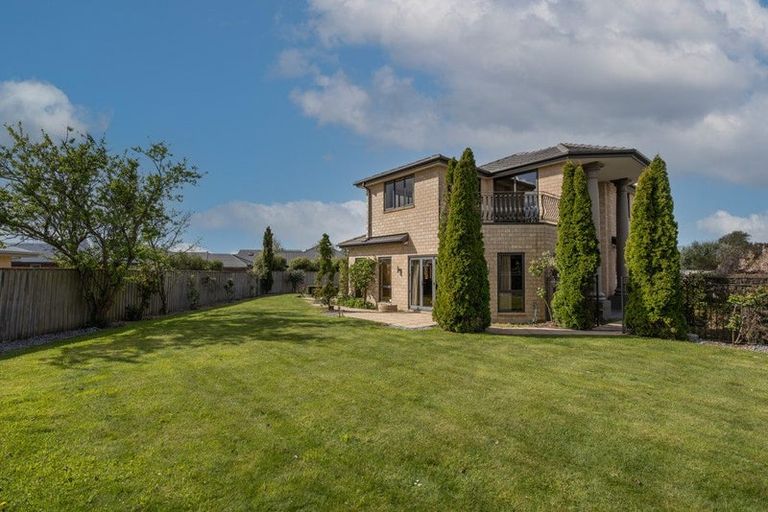 Photo of property in 6 East Ellington Drive, Mairehau, Christchurch, 8052