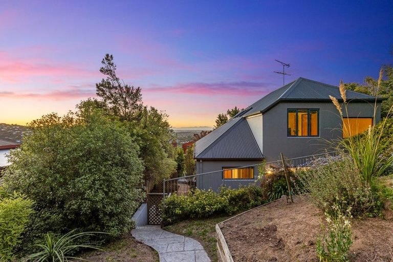 Photo of property in 81 Whaka Terrace, Huntsbury, Christchurch, 8022