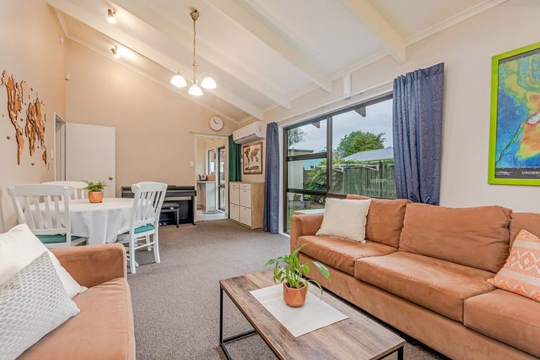 Photo of property in 6b Nathan Place, West End, Palmerston North, 4412