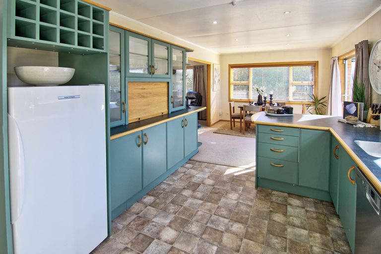 Photo of property in 100 Hillcrest Street, Solway, Masterton, 5810