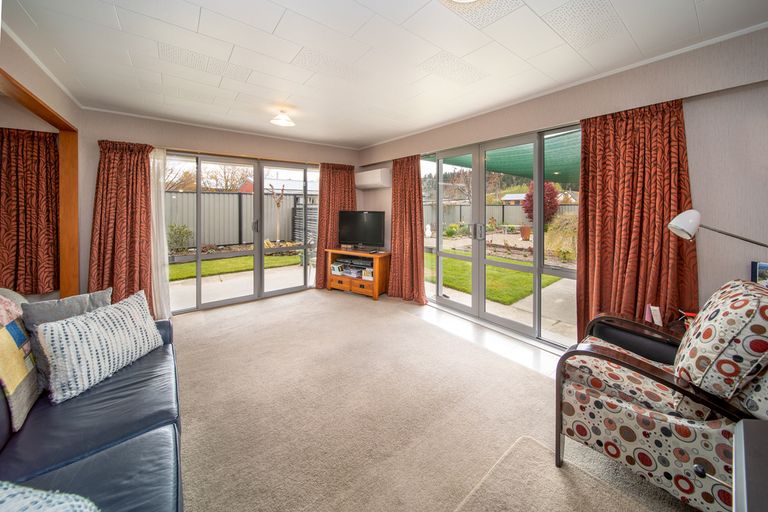 Photo of property in 77 Russell Street, Alexandra, 9320