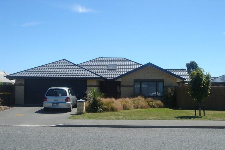 Photo of property in 57 Grimseys Road, Redwood, Christchurch, 8051