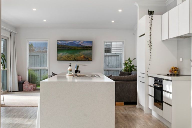 Photo of property in 7 Raiha Street, Papamoa Beach, Papamoa, 3118