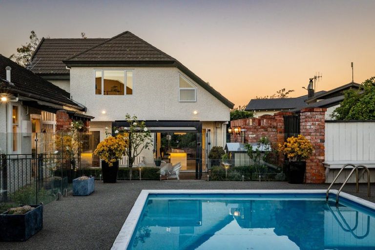 Photo of property in 54 Duart Road, Havelock North, 4130