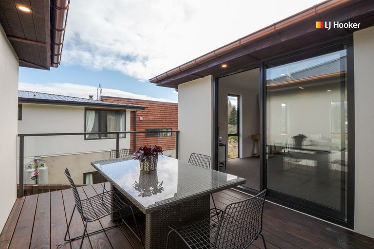 Photo of property in 27 Grandvista Drive, Green Island, Dunedin, 9018