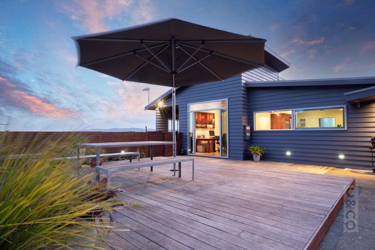 Photo of property in 175 Hanham Road, Kumeu, 0891