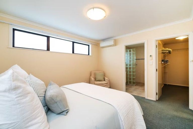 Photo of property in 71 The Esplanade, Westshore, Napier, 4110