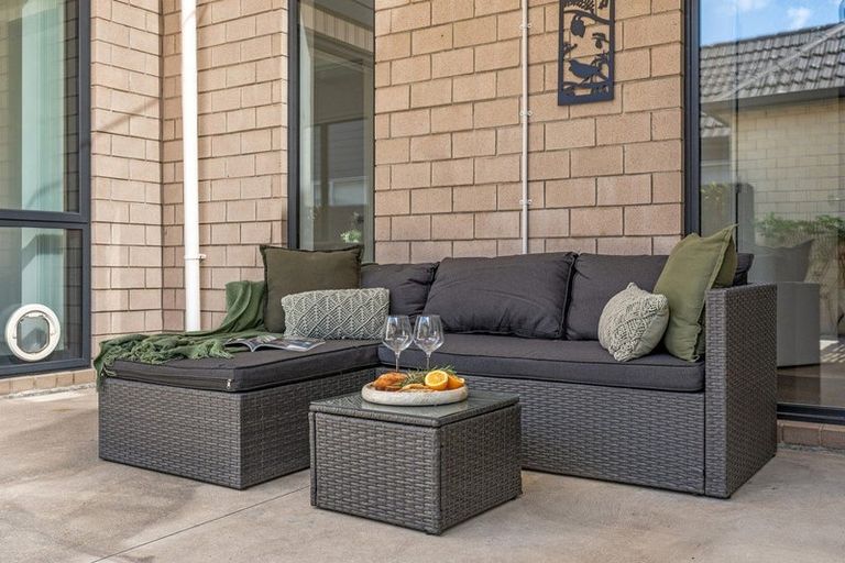 Photo of property in 82 Landing Drive, Pyes Pa, Tauranga, 3112