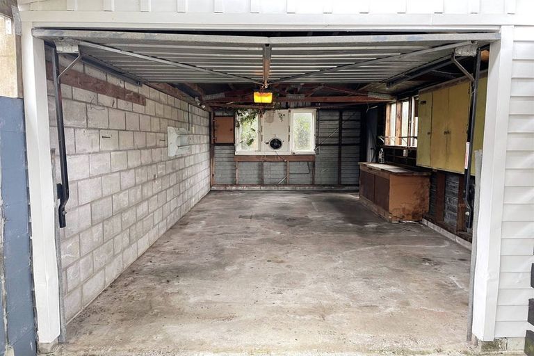 Photo of property in 194 Whatawhata Road, Dinsdale, Hamilton, 3204