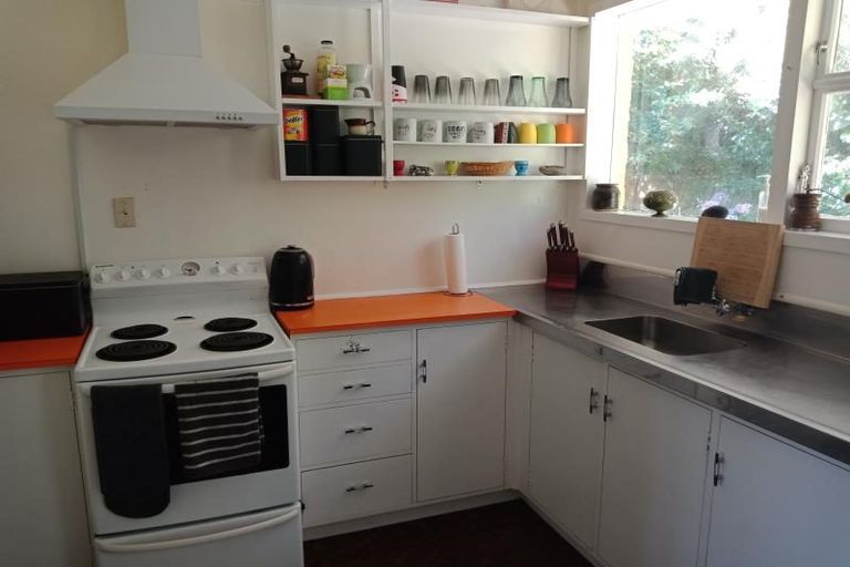 Photo of property in 19a Willis Grove, Wainuiomata, Lower Hutt, 5014