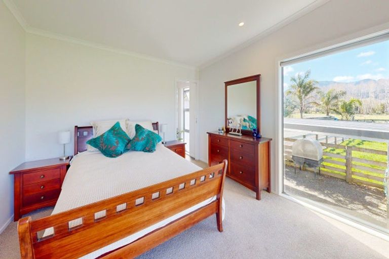 Photo of property in 72 Neavesville Road, Puriri, Thames, 3578