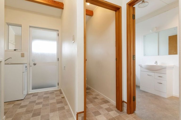 Photo of property in 2/16 Puriri Street, Hilltop, Taupo, 3330