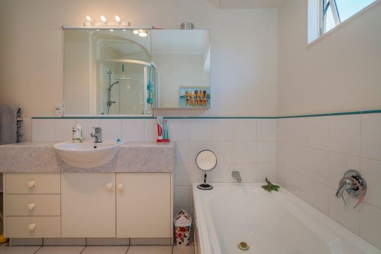 Photo of property in 4a Albert Street, Whitianga, 3510