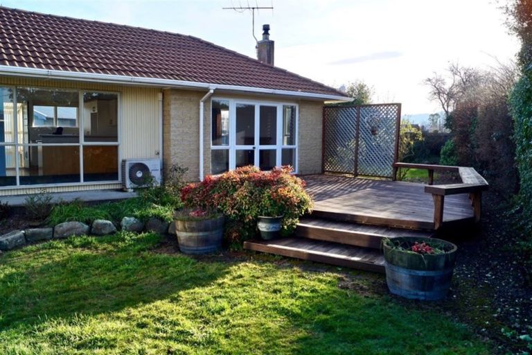 Photo of property in 15 Montrose Avenue, Culverden, 7392