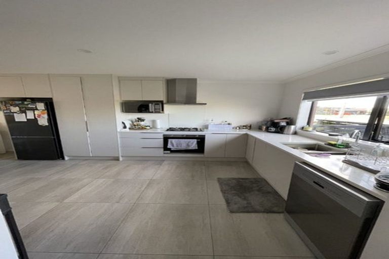 Photo of property in 252b Porchester Road, Takanini, 2112