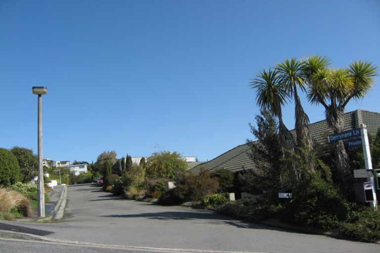 Photo of property in 3 Derrynane Lane, Cashmere, Christchurch, 8022