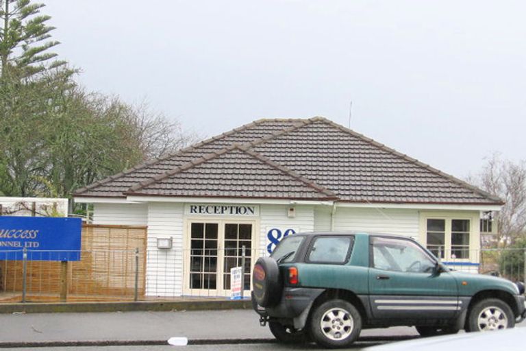 Photo of property in 80 Lake Road, Frankton, Hamilton, 3204