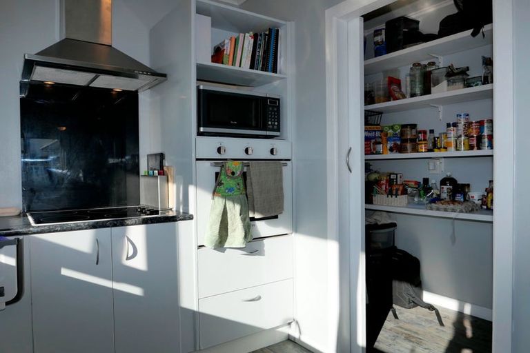 Photo of property in 63 Donovan Road, Paraparaumu Beach, Paraparaumu, 5032