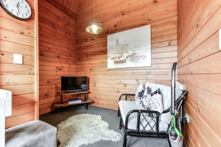 Photo of property in 38 Knighton Road, Hillcrest, Hamilton, 3216