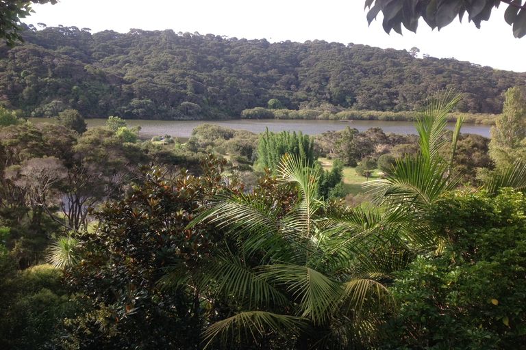 Photo of property in 79 Yorke Road, Haruru, 0204