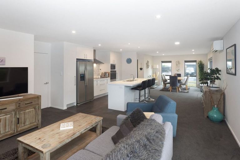 Photo of property in 18 Makawe Roa Street, Marshland, Christchurch, 8083