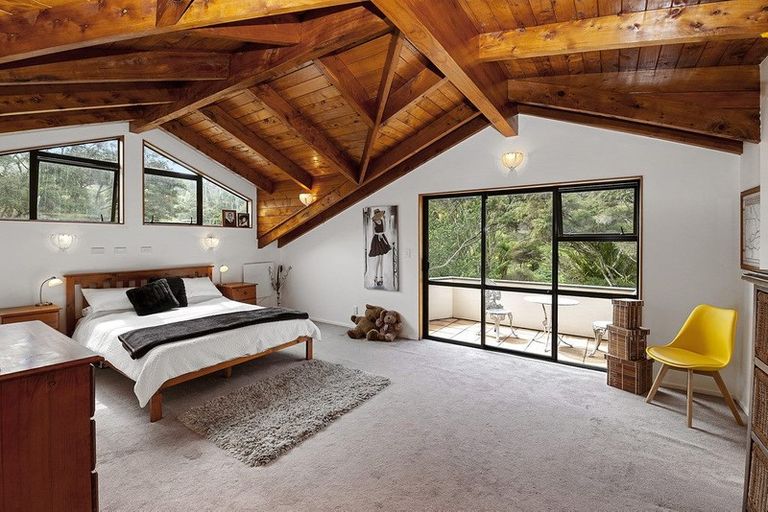 Photo of property in 366g Huia Road, Titirangi, Auckland, 0604