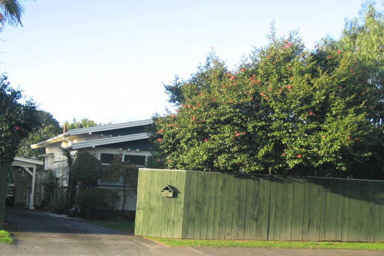 Photo of property in 609 Saint Aubyn Street West, Saint Leonards, Hastings, 4120