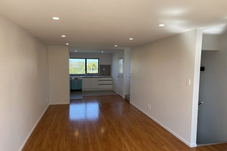 Photo of property in 12 Red Arches Road, Henderson, Auckland, 0610