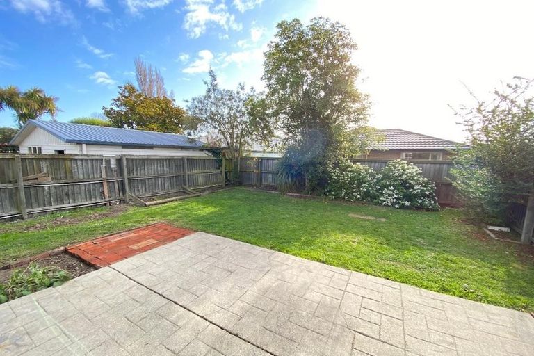 Photo of property in 17 Harrow Street, Phillipstown, Christchurch, 8011