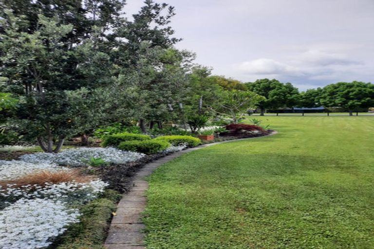 Photo of property in 24 Saint Laurent Way, Ohau, 5570