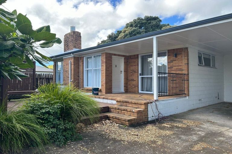 Photo of property in 54 Wellesley Road, Mangere Bridge, Auckland, 2022