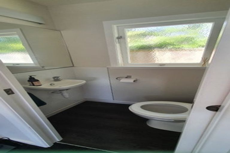 Photo of property in 4 Atiawa Street, Petone, Lower Hutt, 5012