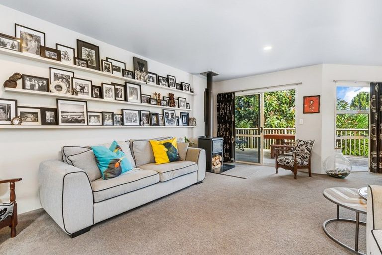 Photo of property in 77a Tarewa Road, Morningside, Whangarei, 0110