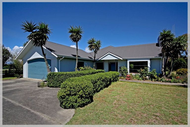 Photo of property in 33 Palmer Road, Foxton Beach, Foxton, 4891