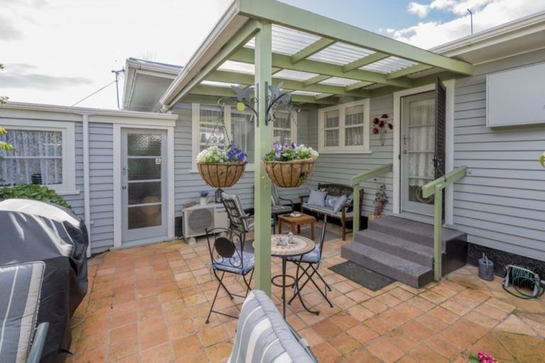 Photo of property in 4 Chester Street, Levin, 5510