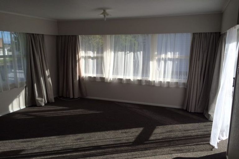 Photo of property in 93c Seddon Street, Pukekohe, 2120