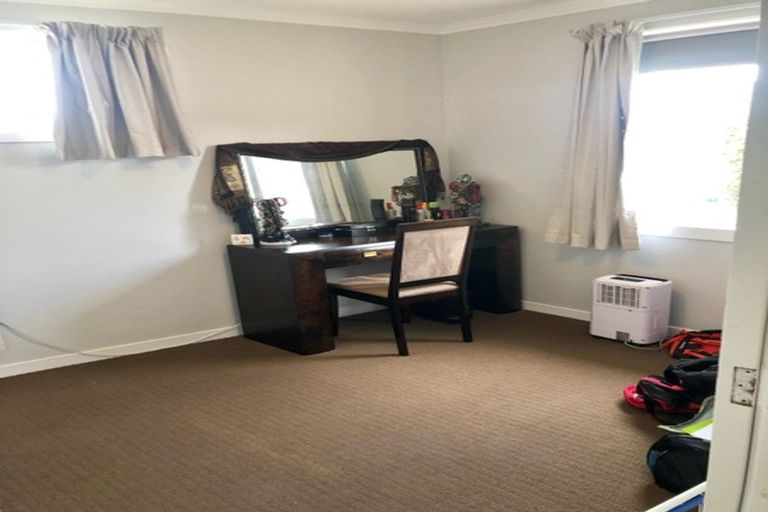 Photo of property in 2/41 Selwyn Crescent, Forrest Hill, Auckland, 0620