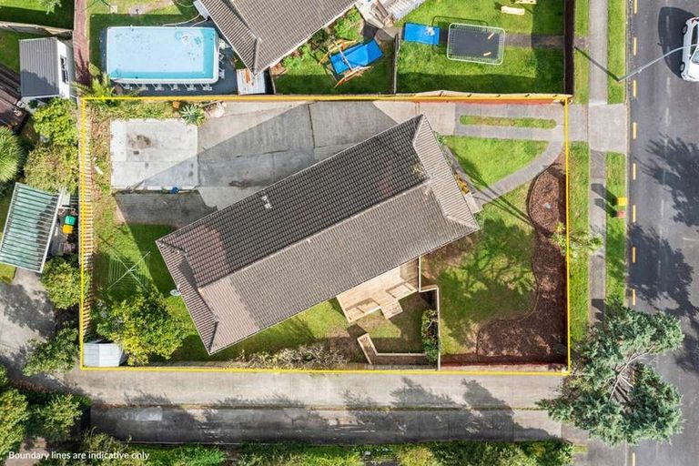 Photo of property in 10 Ellison Place, Pakuranga Heights, Auckland, 2010