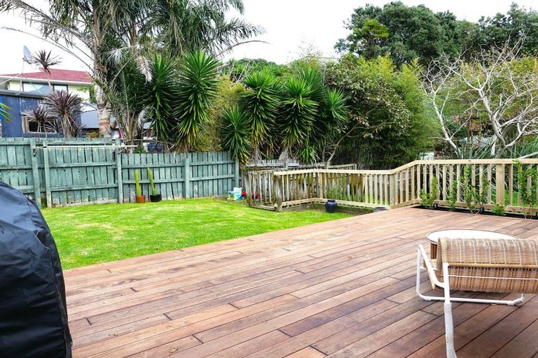 Photo of property in 95a Renown Road, Raumati South, Paraparaumu, 5032