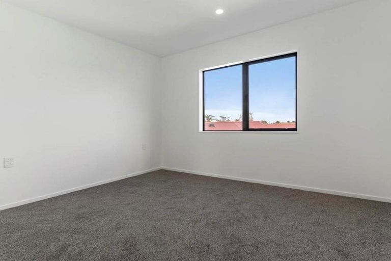 Photo of property in 6a Sunlands Drive, Manurewa, Auckland, 2102