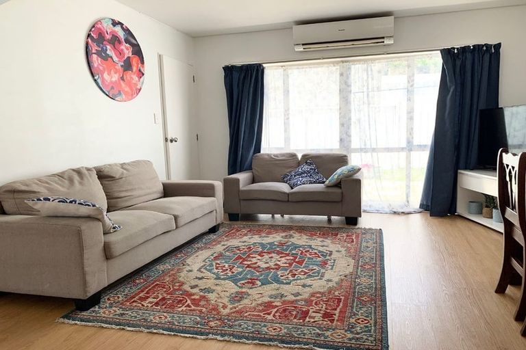 Photo of property in Emery Gardens, 7/4 Ambrico Place, New Lynn, Auckland, 0600