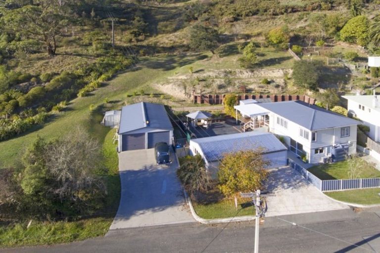 Photo of property in 129 Emano Street, Toi Toi, Nelson, 7010