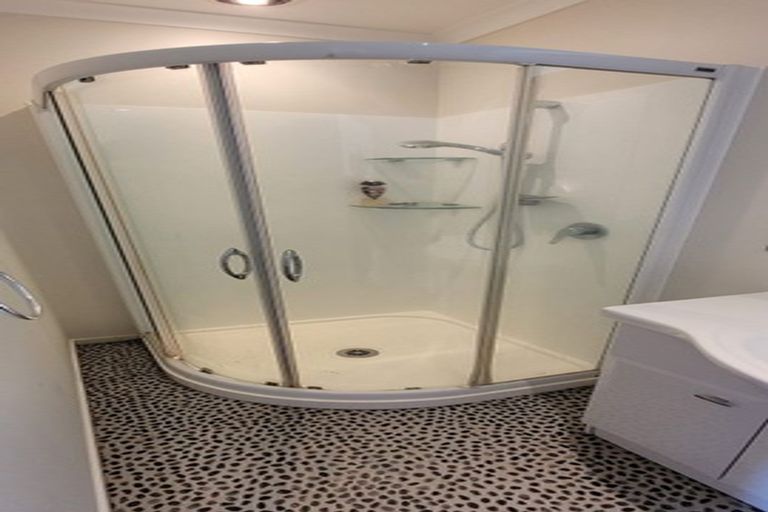 Photo of property in 25 Silvan Place, Bell Block, New Plymouth, 4312