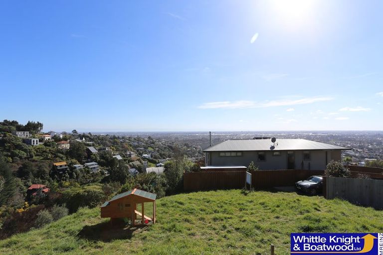 Photo of property in 100 Holliss Avenue, Cashmere, Christchurch, 8022
