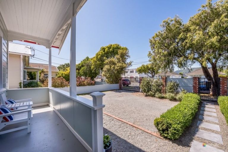 Photo of property in 143 Cuba Street, Petone, Lower Hutt, 5012