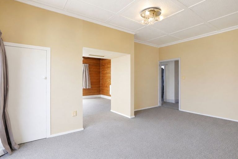 Photo of property in 23a Kawaha Point Road, Fairy Springs, Rotorua, 3015
