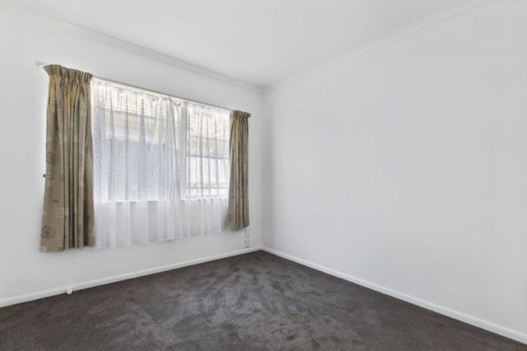 Photo of property in 7 Thornbury Crescent, East Tamaki Heights, Auckland, 2016
