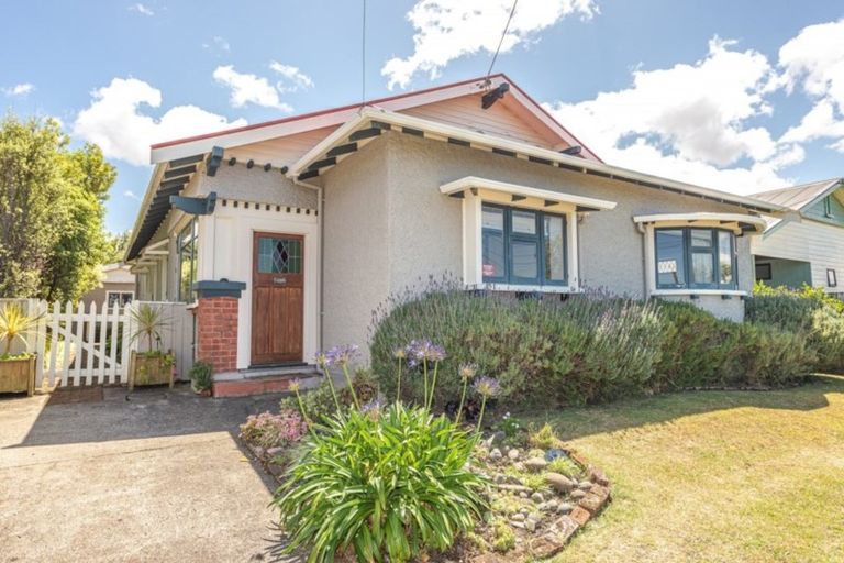Photo of property in 86 Gonville Avenue, Gonville, Whanganui, 4501