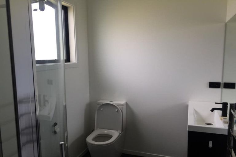 Photo of property in 7 Loach Road, Hawea Flat, Wanaka, 9382